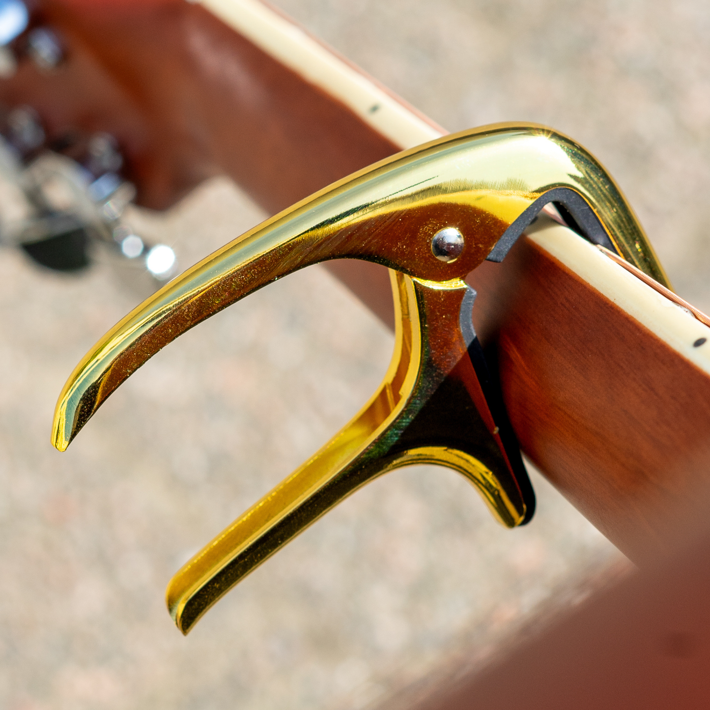 Universele Gitaar Capo - Metallic Goud