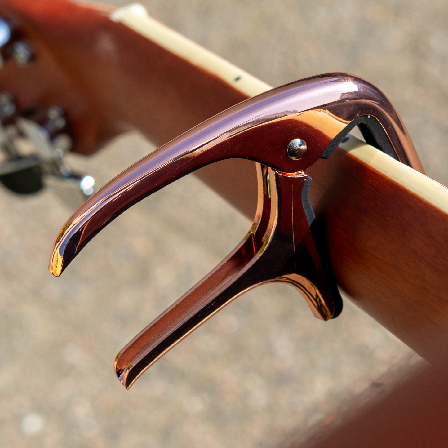 Universele Gitaar Capo - Metallic Rose